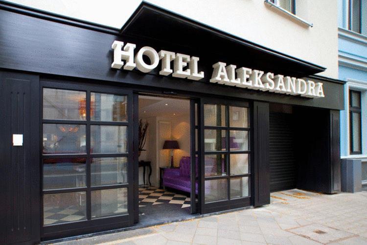 Hotel Aleksandra Düsseldorf Dış mekan fotoğraf